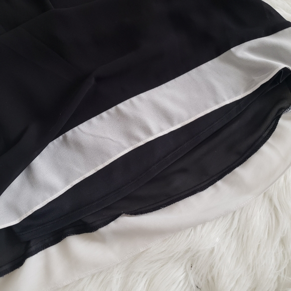 BCX Black Sleeveless Top with White Trim - Picture 5 of 7